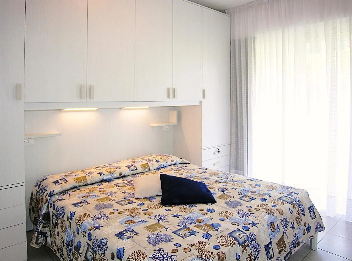 Apartment Pine Wood Bibione Italien