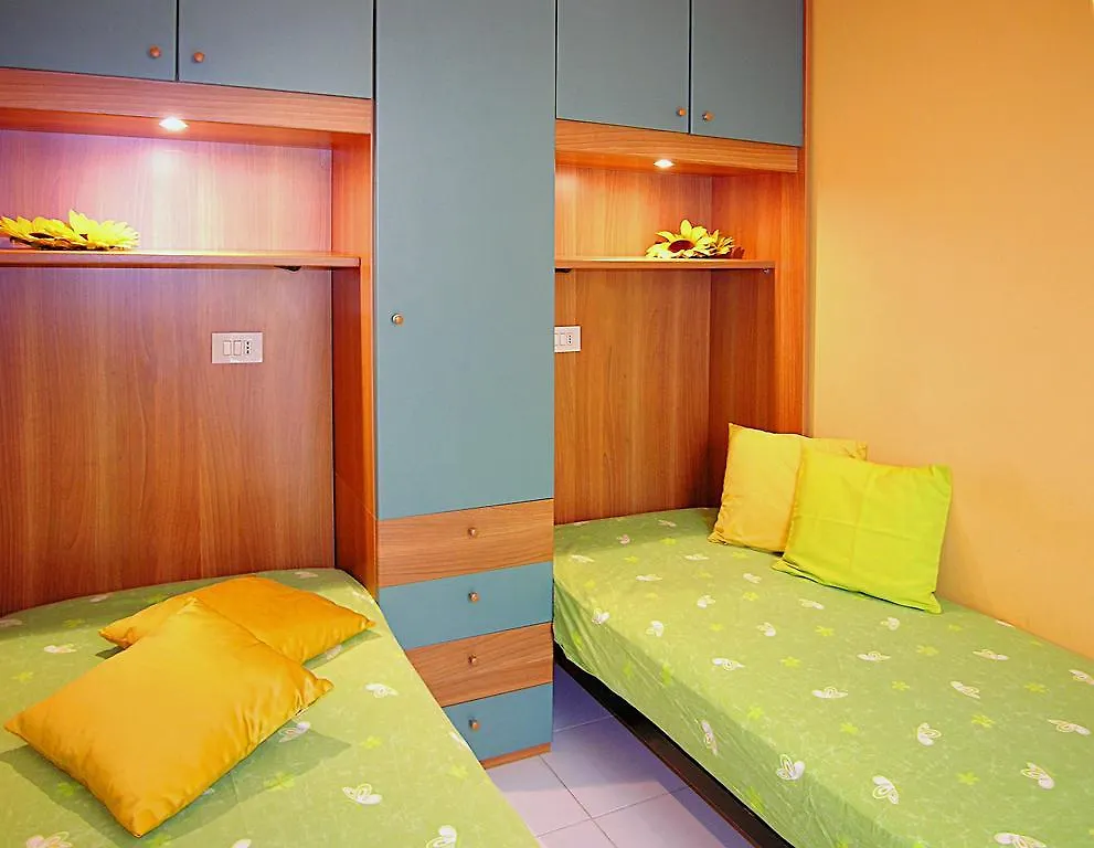 Apartment Pine Wood Bibione 0*,  Italien