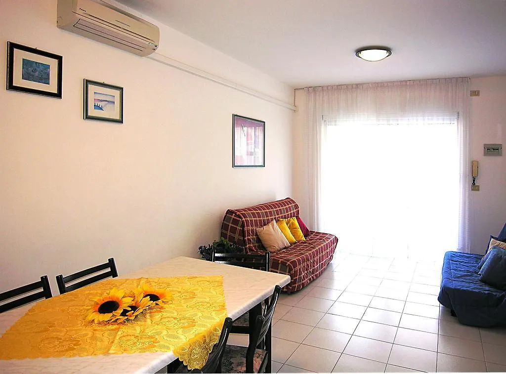 Apartment Pine Wood Bibione 0*,